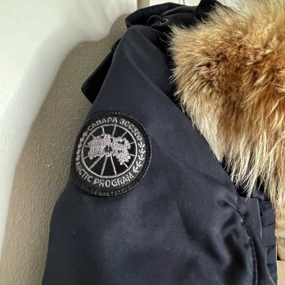 Canada Goose Elrose Parka Coat - Picture 6 of 11